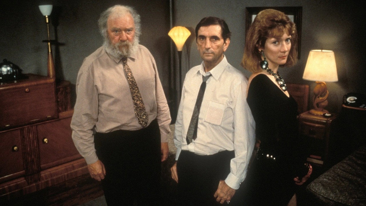 Freddie Jones, Harry Dean Stanton, and Glenne Headly in "Tricks"